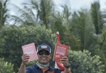 BUKU MERAH bukan Omdo!
